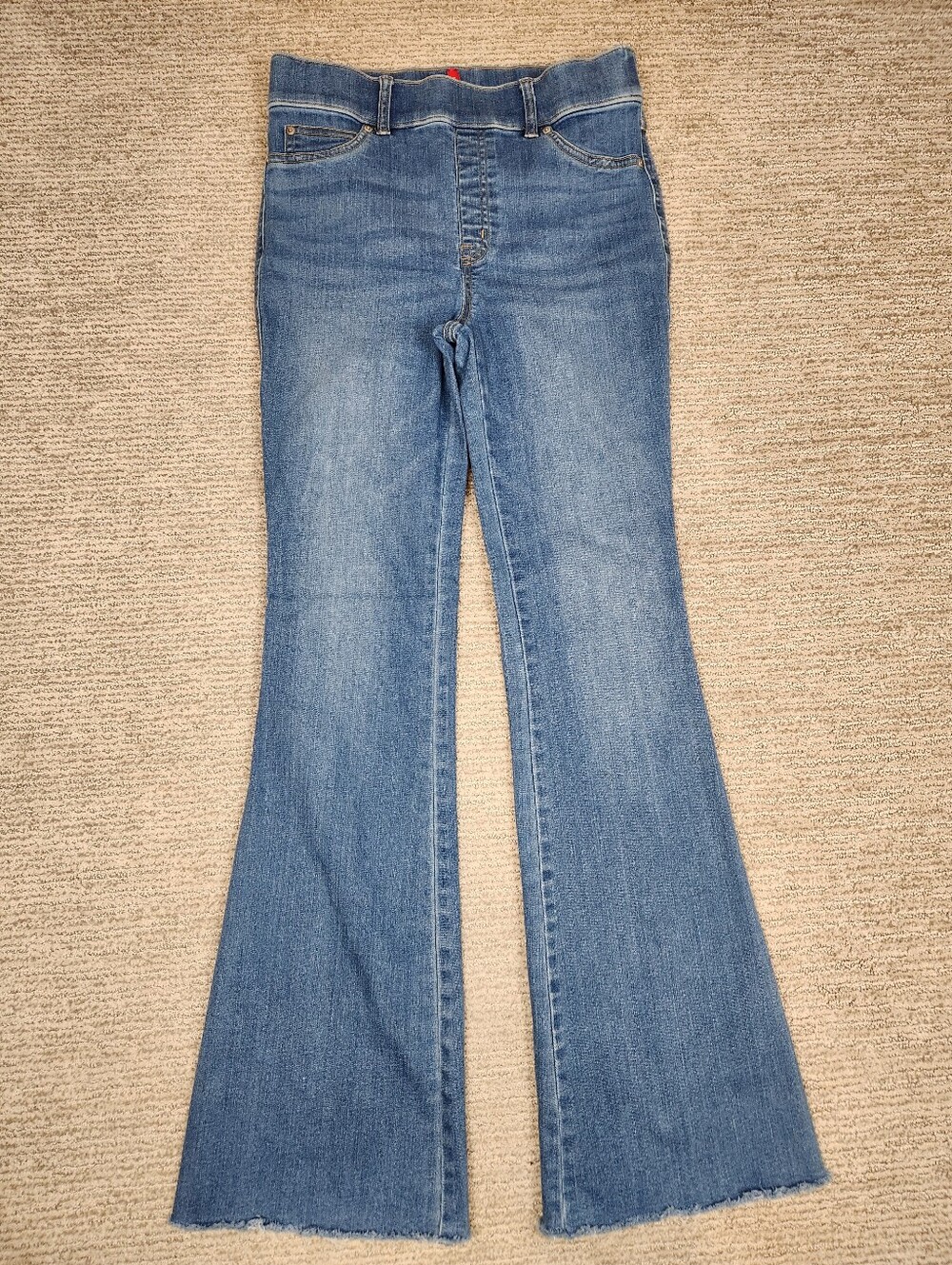 Spanx Bootcut Stretch Jeans Womens Medium Light Wash Denim Raw Hem Slimming